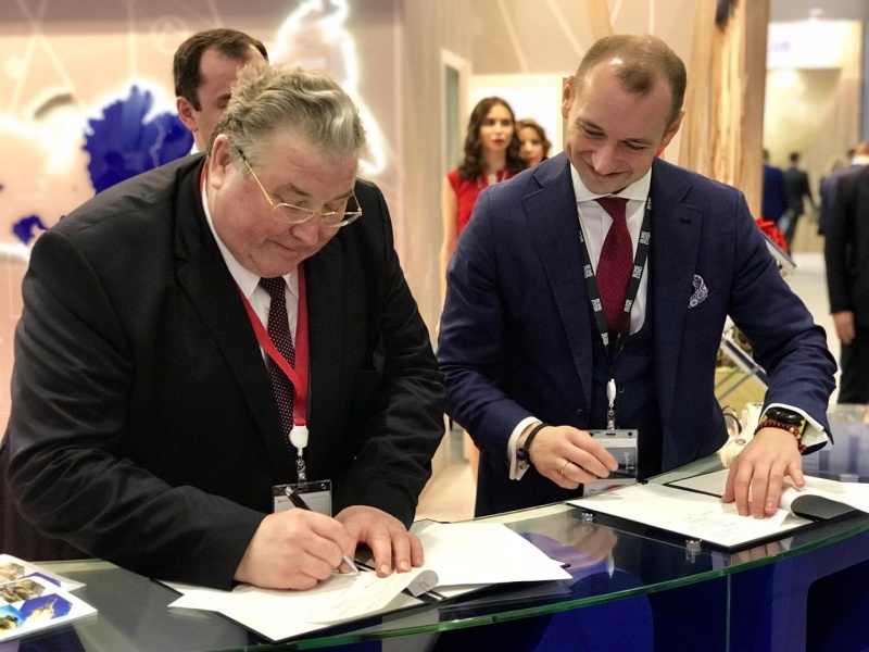 Глава Мордовии подписал соглашение о сотрудничестве с «ВЭБ Инновации»